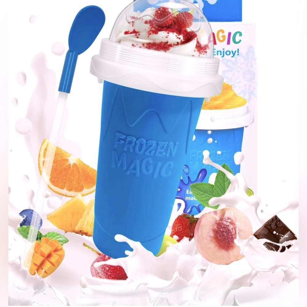 Frozen Magic Blue Slushy Cup